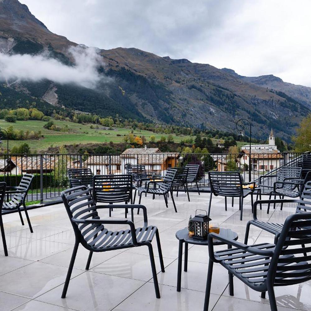 Free HTML5 Bootstrap Template by FreeHTML5.co